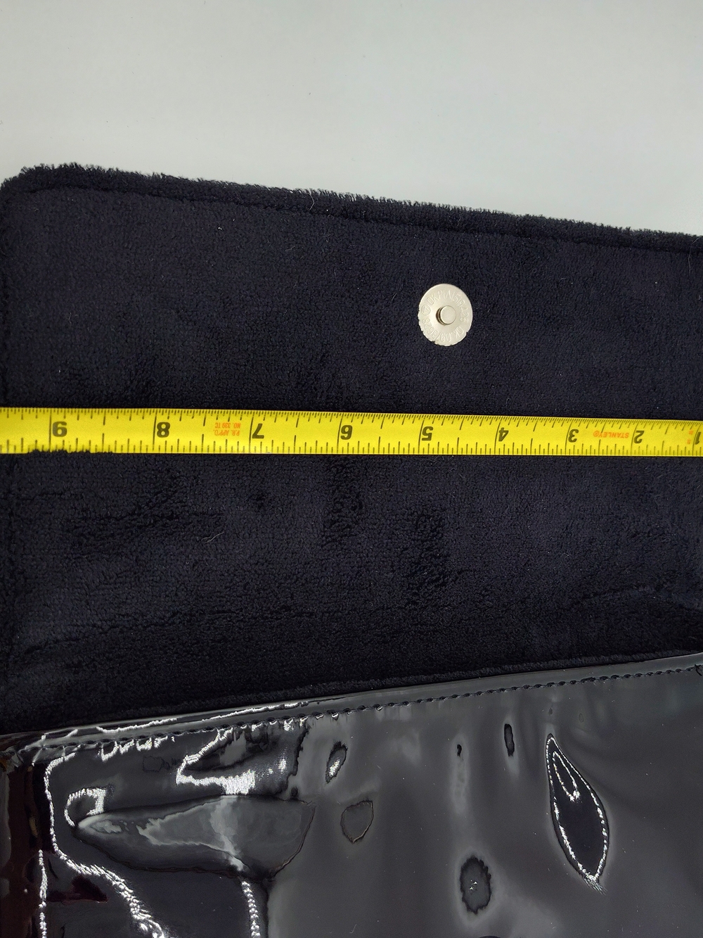 CHANEL Beauté Vintage Black Patent CC Clutch Crossbody Chain Bag NIP NOS - Picture 7 of 7